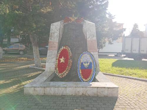 0e926529-9bb0-4ef4-9c95-bca41ceb7c96